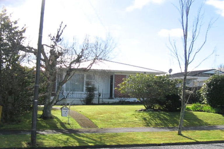 Photo of property in 18 Howell Avenue, Riverlea, Hamilton, 3216