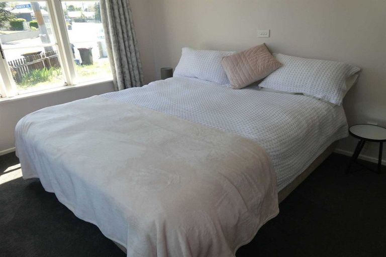 Photo of property in 35 Jollie Road, Twizel, 7901