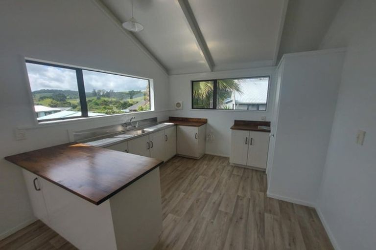 Photo of property in 8a Logan Place, Te Kamo, Whangarei, 0112