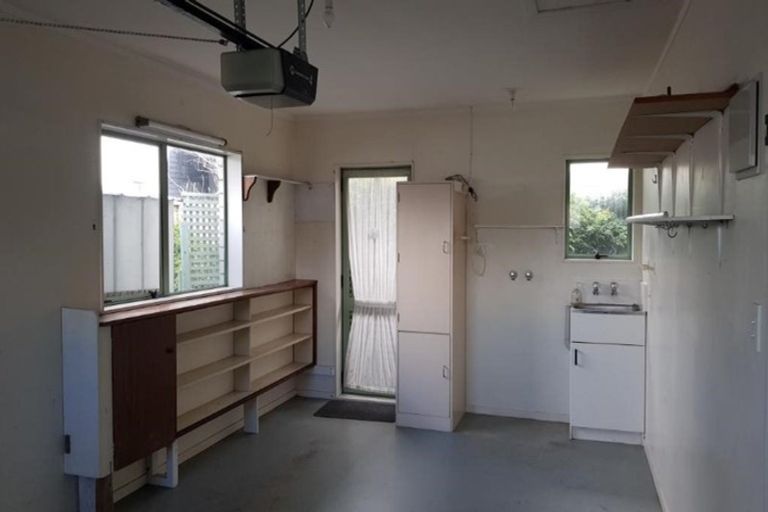 Photo of property in 12 Taupo Avenue, Mount Maunganui, 3116