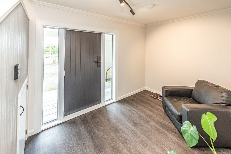 Photo of property in 9 Windsor Terrace, Durie Hill, Whanganui, 4500