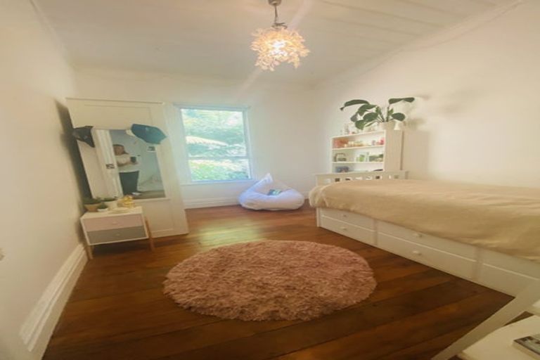 Photo of property in 160a Frankley Road, Frankleigh Park, New Plymouth, 4310