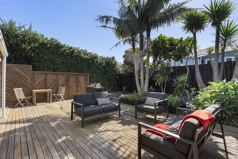 Photo of property in 6a Sefton Avenue, Grey Lynn, Auckland, 1021