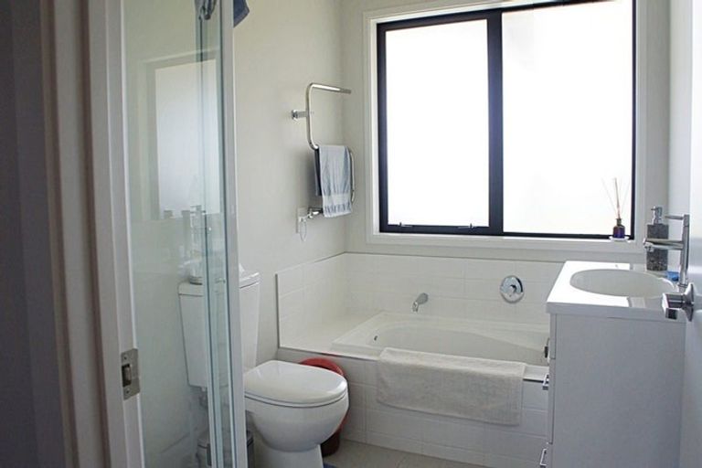 Photo of property in 17 Chert Street, Rolleston, 7614