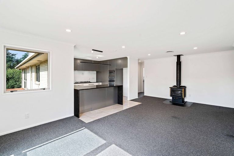 Photo of property in 26 Waterbridge Way, Rolleston, 7614