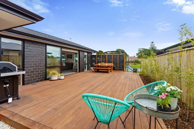 Photo of property in 5 Te Puke Te Ao Way, Otaki, 5512