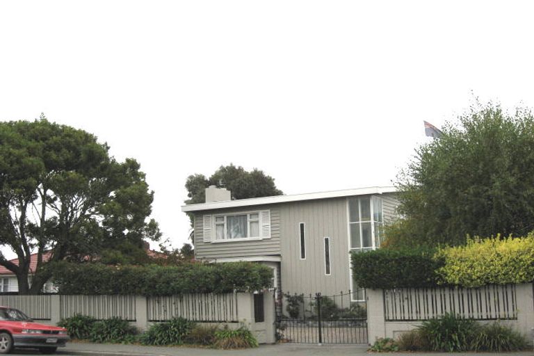 Photo of property in 131 Main North Road, Papanui, Christchurch, 8052