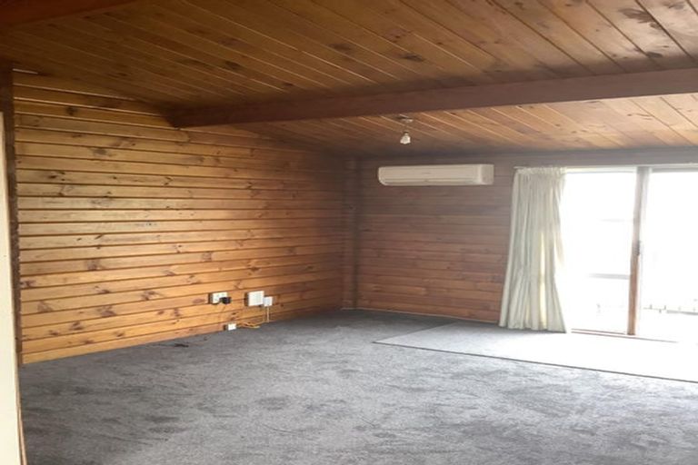 Photo of property in 2/176 Edgeware Road, Edgeware, Christchurch, 8013