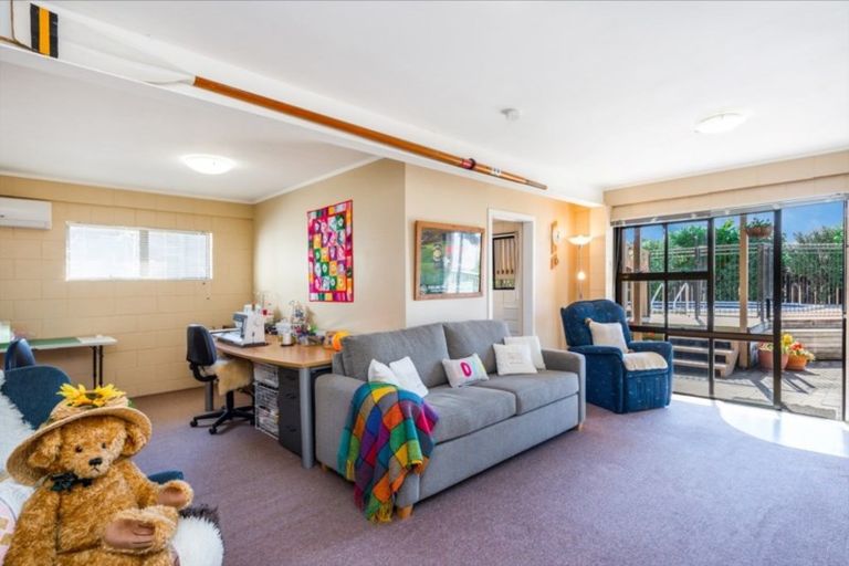 Photo of property in 13 Pelorus Street, Glenview, Hamilton, 3206