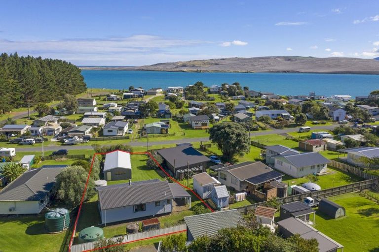 Photo of property in 66 Ash Terrace, Kawhia, 3889