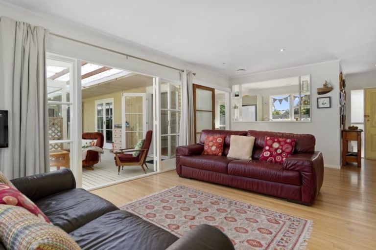 Photo of property in 7 Pennington Place, Welcome Bay, Tauranga, 3112