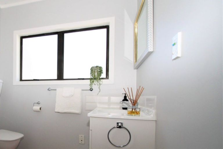 Photo of property in 23a Marlin Place, Whiritoa, Whangamata, 3691