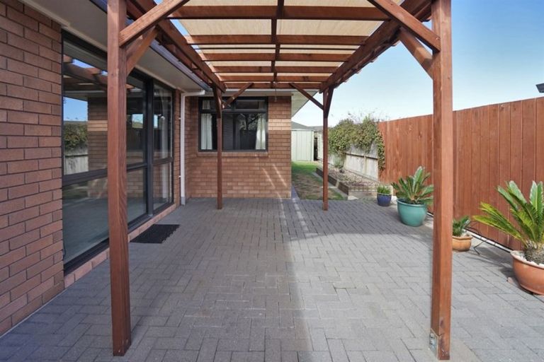 Photo of property in 16 Bouverie Crescent, Flagstaff, Hamilton, 3210