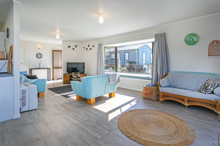 Photo of property in 216 Russell Bruce Place, Onemana, Whangamata, 3691