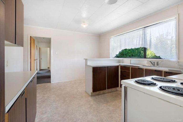 Photo of property in 139 Moire Road, West Harbour, Auckland, 0618