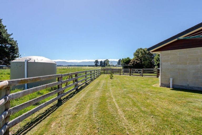 Photo of property in 152 Aerodrome Road, Dannevirke, 4972