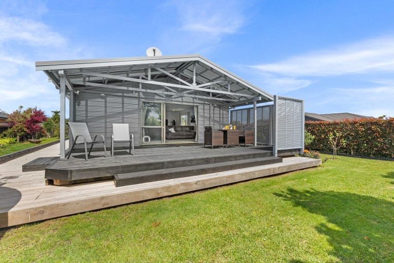 Photo of property in 16 Kedge Drive, Mangawhai, 0505