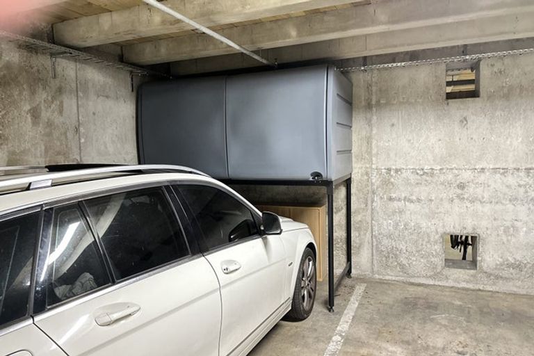 Photo of property in Monument Apartments, 1j/245 Wakefield Street, Te Aro, Wellington, 6011