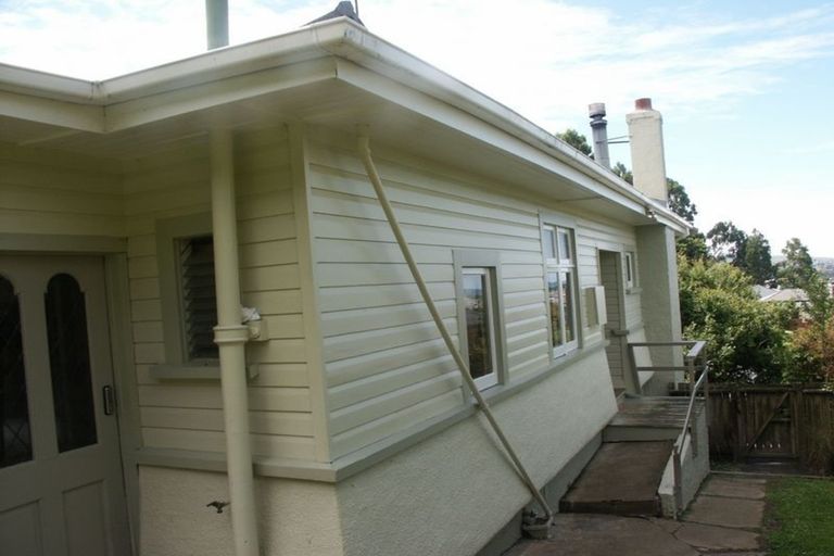 Photo of property in 43 Sydney Street, Caversham, Dunedin, 9011