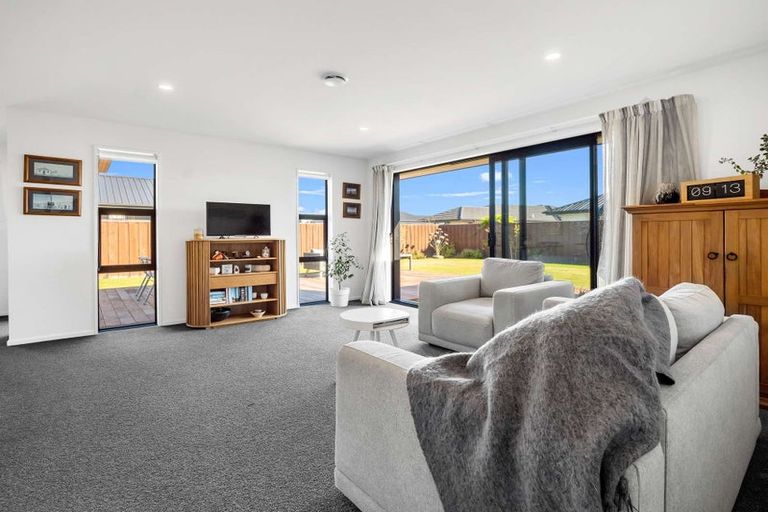 Photo of property in 98 Oaks Drive, Lincoln, 7608