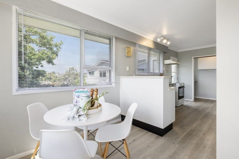 Photo of property in 2/42 Matua Road, Matua, Tauranga, 3110