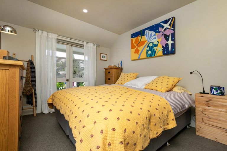 Photo of property in 278a Forest Hill Road, Waiatarua, Auckland, 0612