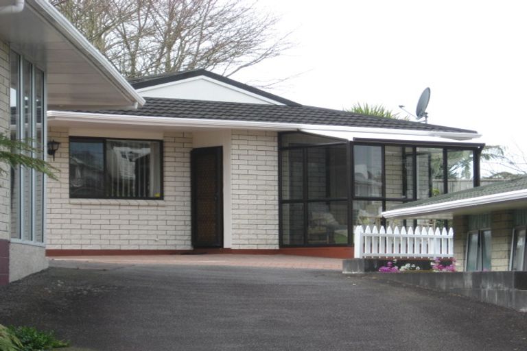 Photo of property in 3/22 Kenmore Street, Westown, New Plymouth, 4310