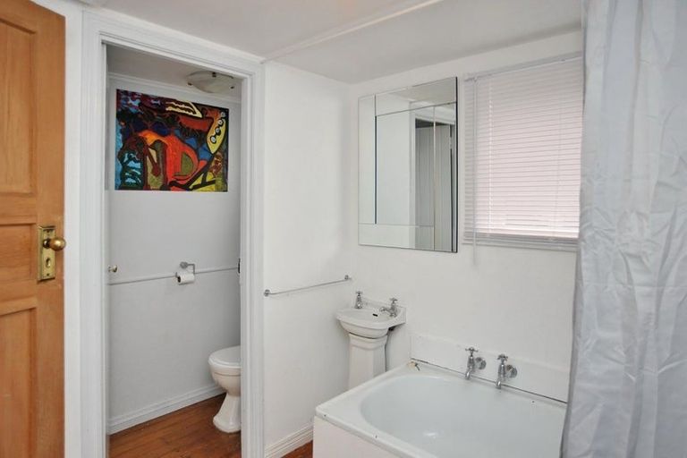 Photo of property in 1/137 Petrie Street, Richmond, Christchurch, 8013