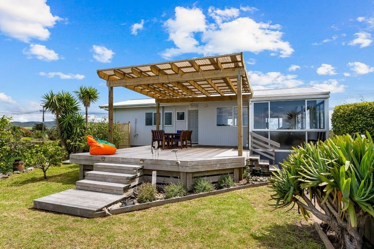Photo of property in 150 Marsden Point Road, Ruakaka, 0116