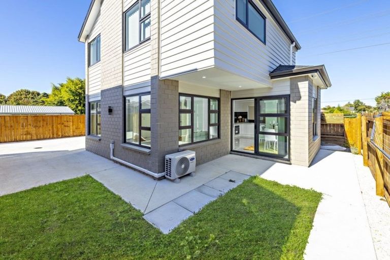 Photo of property in 63b Gray Avenue, Mangere East, Auckland, 2024