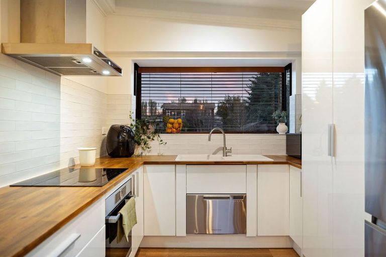 Photo of property in 157 Kent Street, Kingston, Athol, 9793