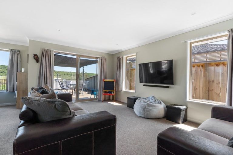 Photo of property in 2 Pukeko Place, Picton, 7220