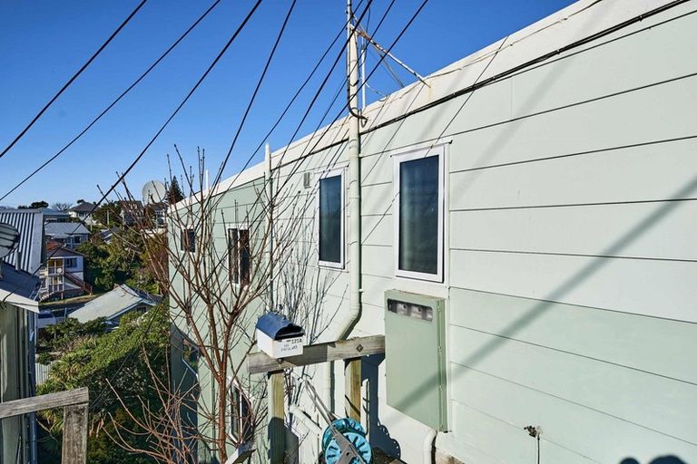 Photo of property in 2/121 Hataitai Road, Hataitai, Wellington, 6021