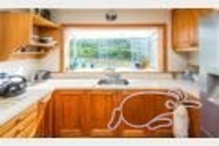 Photo of property in 37 Karewa Street, Castlecliff, Whanganui, 4501