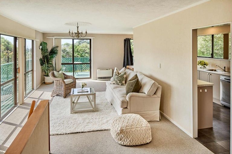 Photo of property in 19 Puketai Place, Pukerua Bay, 5026