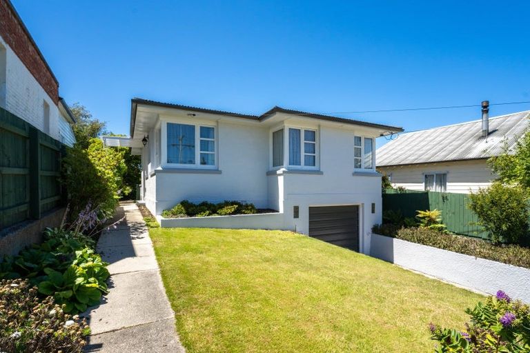 Photo of property in 21 Cochrane Street, Mornington, Dunedin, 9011