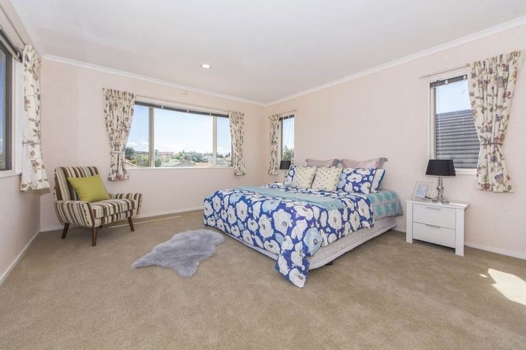 Photo of property in 54b Santa Ana Drive, Dannemora, Auckland, 2016