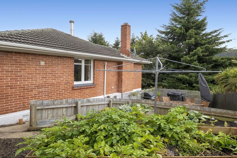 Photo of property in 348 Kenmure Road, Kenmure, Dunedin, 9011