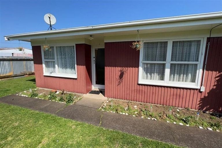 Photo of property in 1/7 Thompson Street, Mangere East, Auckland, 2024