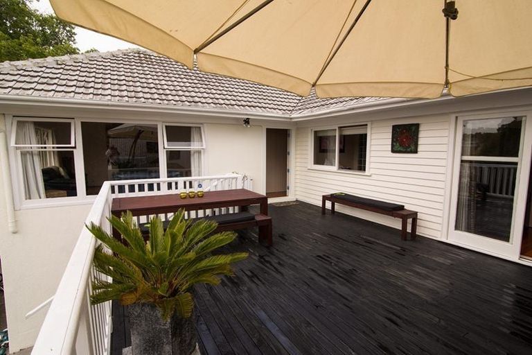 Photo of property in 4 Tomo Street, New Lynn, Auckland, 0600