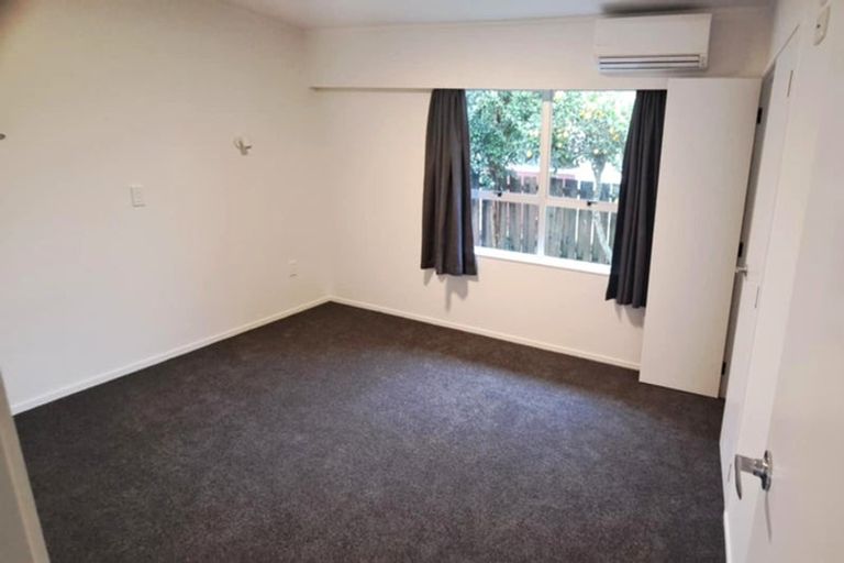 Photo of property in 76 Fairway Drive, Shirley, Christchurch, 8061