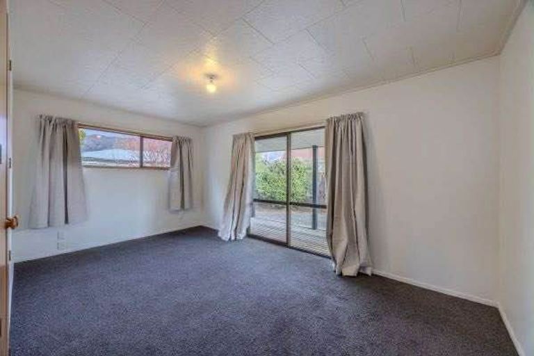 Photo of property in 37 Totara Terrace, Wanaka, 9305