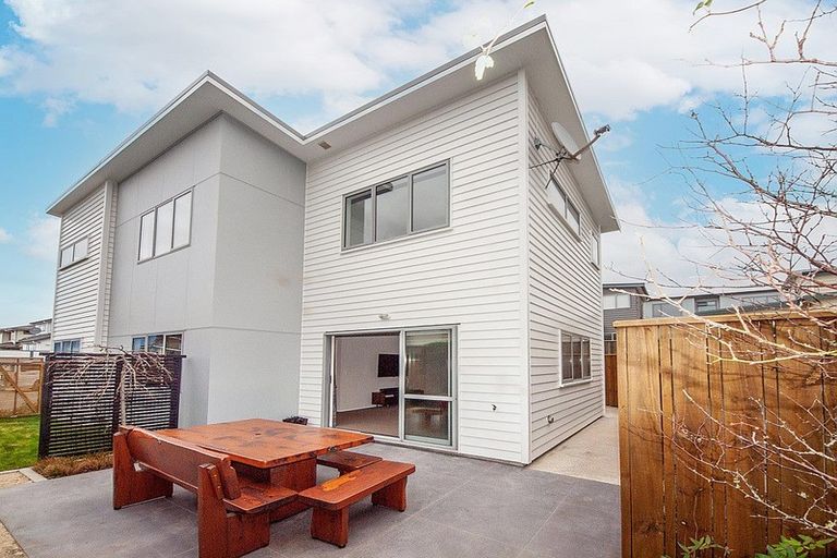 Photo of property in 201a Mclintock Street North, Johnsonville, Wellington, 6037