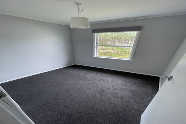 Photo of property in 36 Japonica Drive, Beach Haven, Auckland, 0626