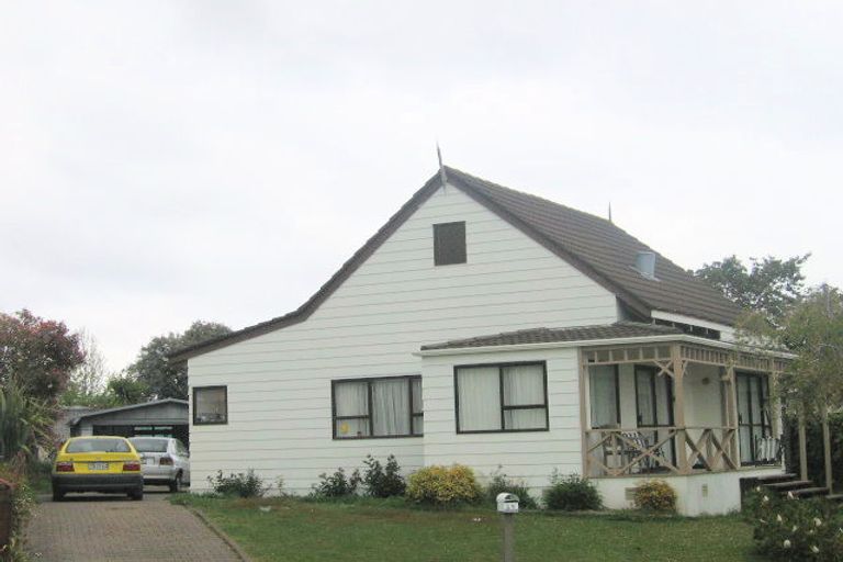 Photo of property in 24 Tobin Place, Richmond Heights, Taupo, 3330