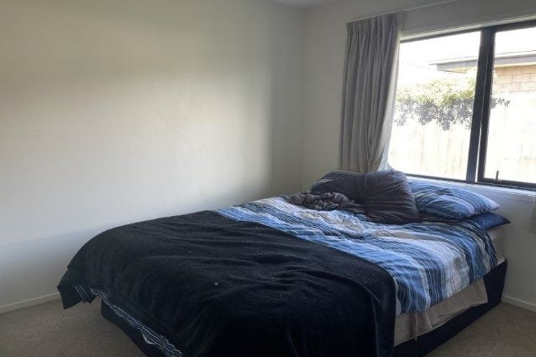 Photo of property in 10 Echelon Drive, Wigram, Christchurch, 8042