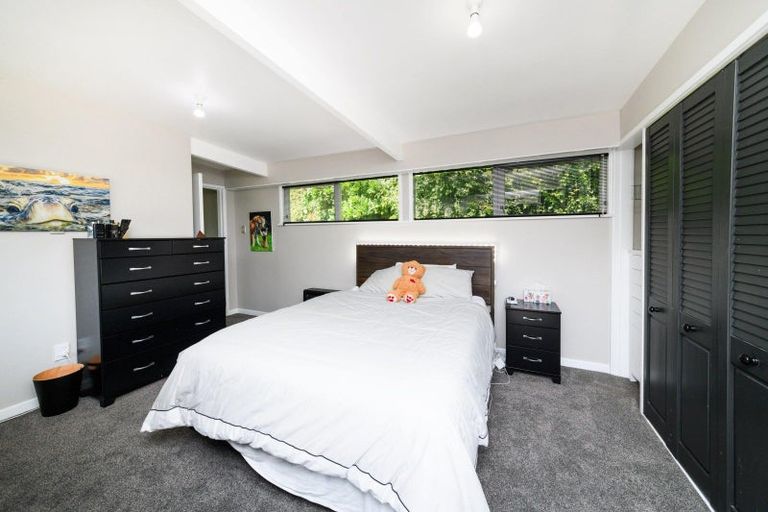 Photo of property in 564 Featherston Street, Roslyn, Palmerston North, 4414