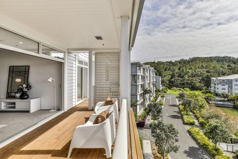 Photo of property in 173 Hibiscus Drive, Orewa, 0931