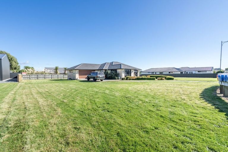 Photo of property in 28 Majestic Chance, Seaward Bush, Invercargill, 9812