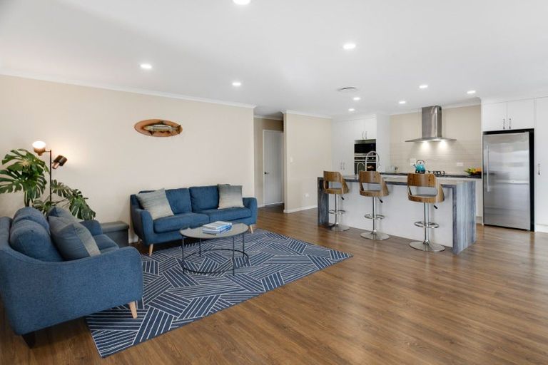 Photo of property in 5 Riverglen Drive, Haruru, 0204